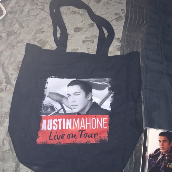 Austin Mahone bundle - Picture 2 of 6